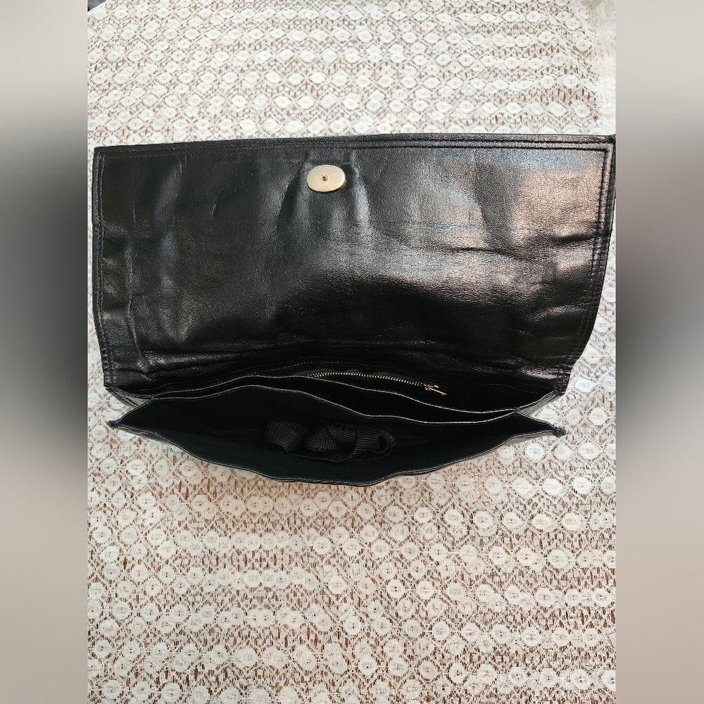 Vintage Cara Black Leather Clutch - Picture 5 of 8